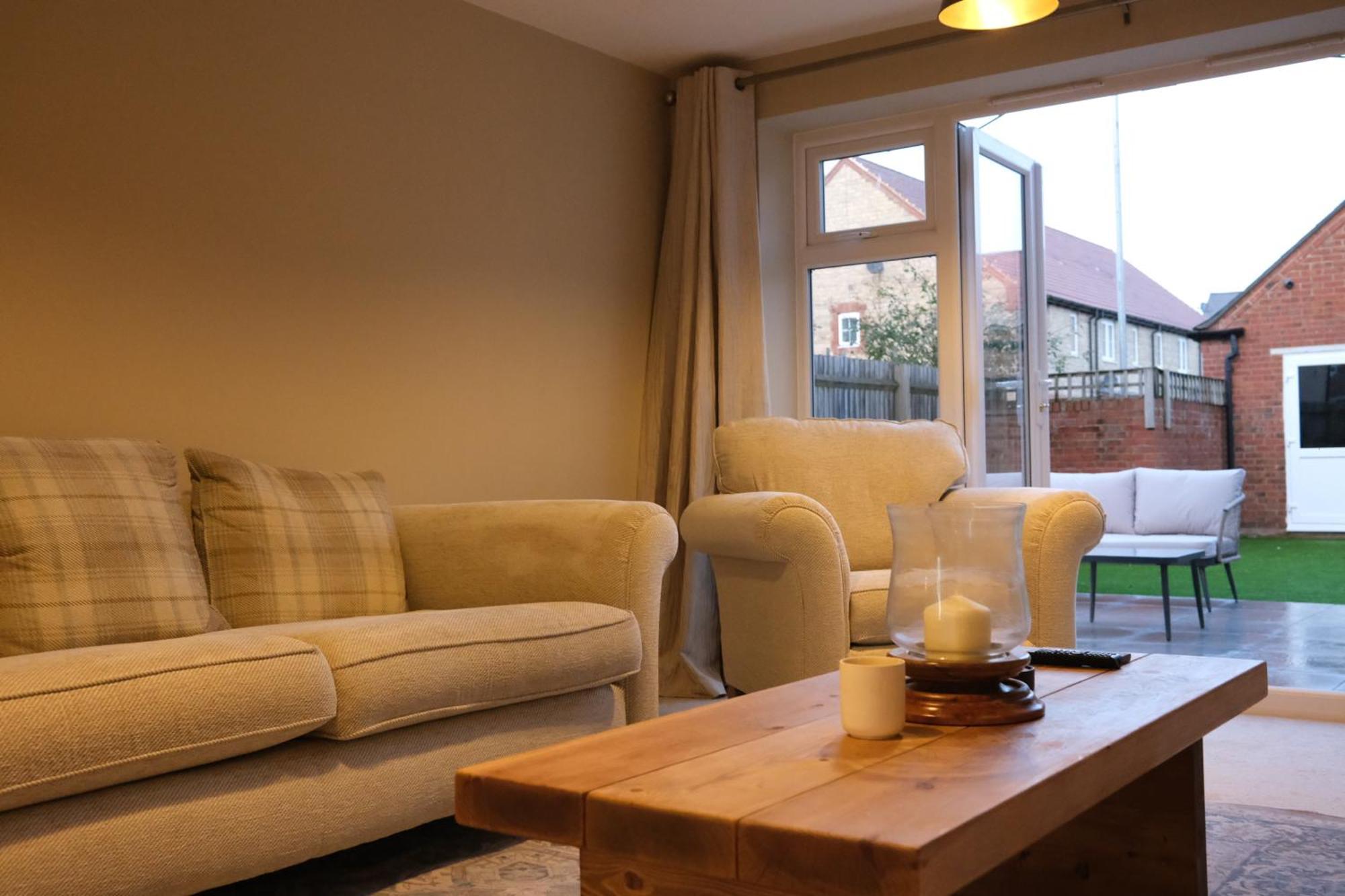 Luxury 6-Bedroom House 5 Minutes From Bicester Village Shopping Outlet Chesterton  Esterno foto