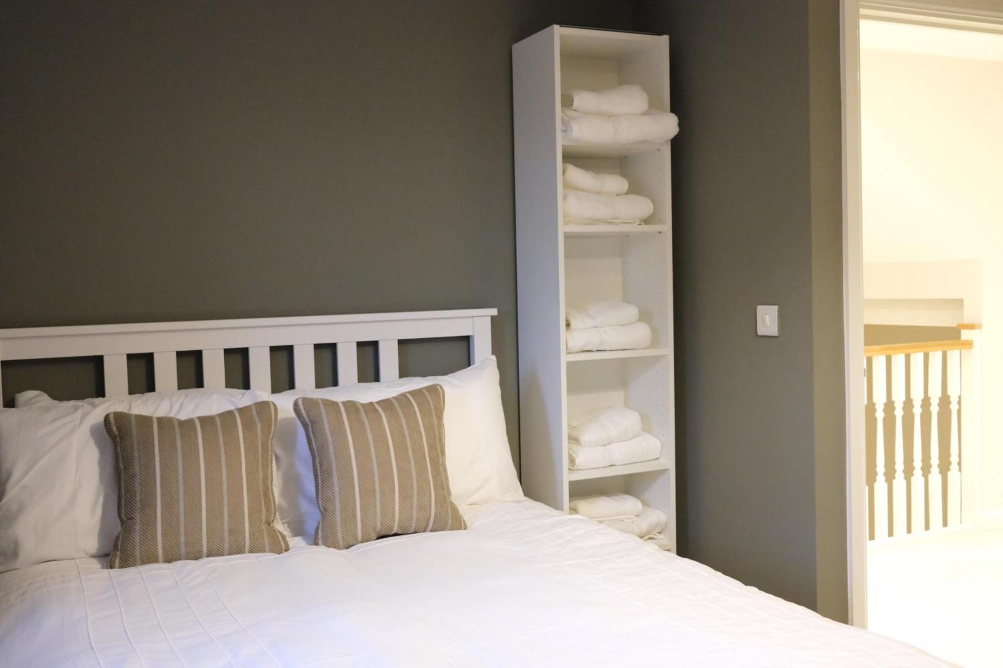 Luxury 6-Bedroom House 5 Minutes From Bicester Village Shopping Outlet Chesterton  Esterno foto