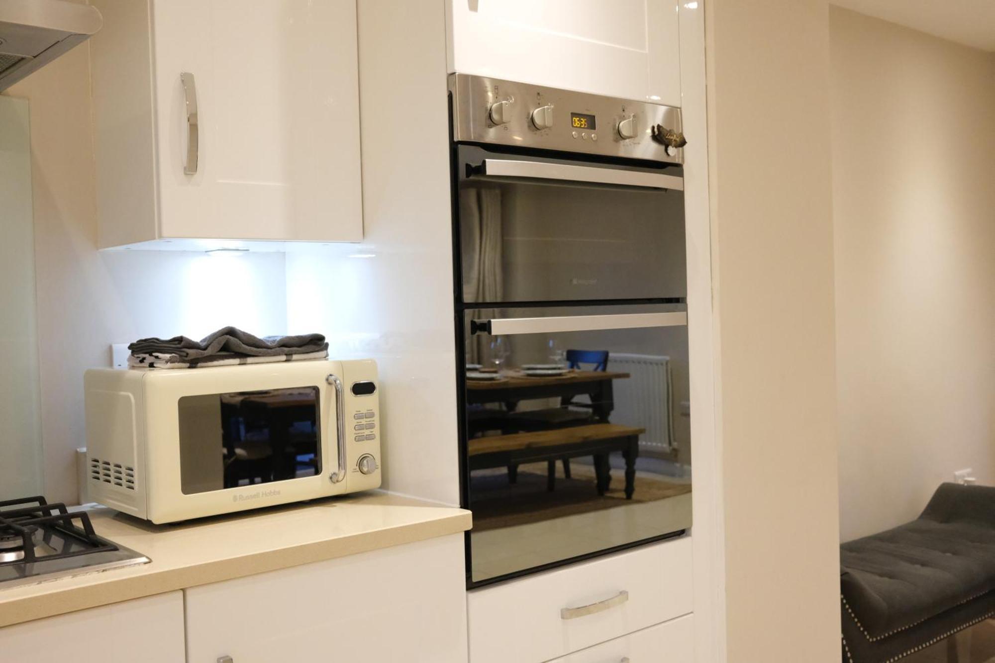 Luxury 6-Bedroom House 5 Minutes From Bicester Village Shopping Outlet Chesterton  Esterno foto