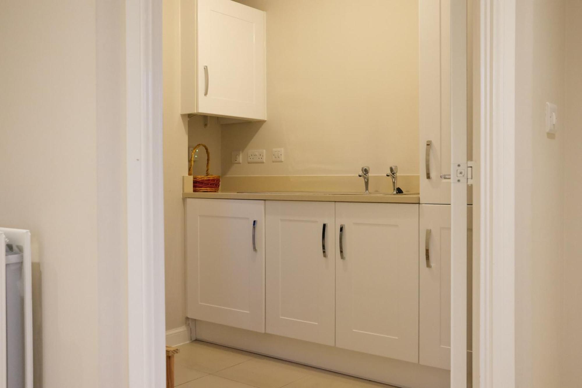 Luxury 6-Bedroom House 5 Minutes From Bicester Village Shopping Outlet Chesterton  Esterno foto