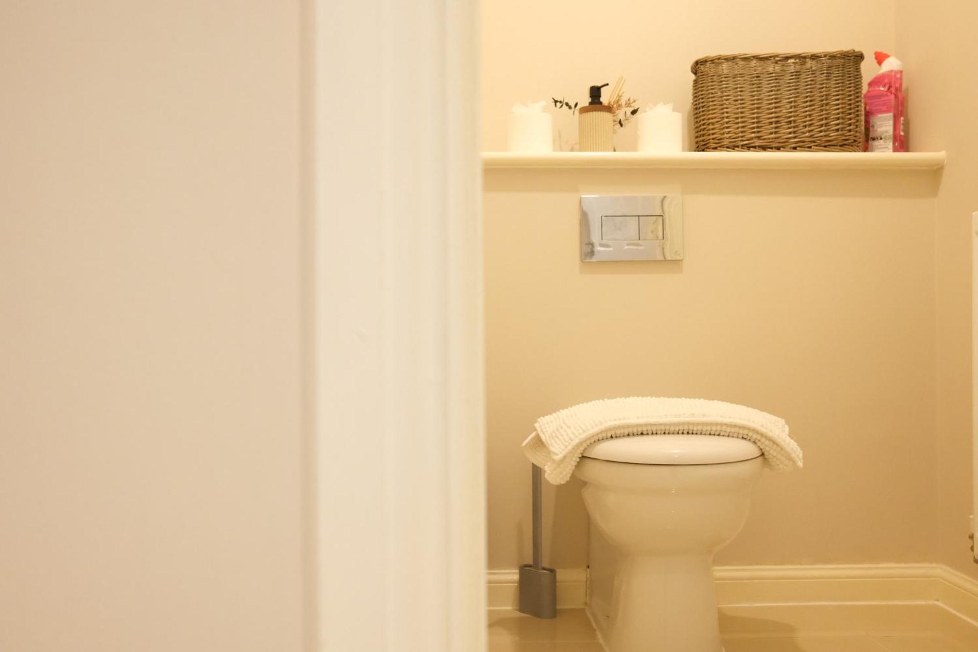 Luxury 6-Bedroom House 5 Minutes From Bicester Village Shopping Outlet Chesterton  Esterno foto
